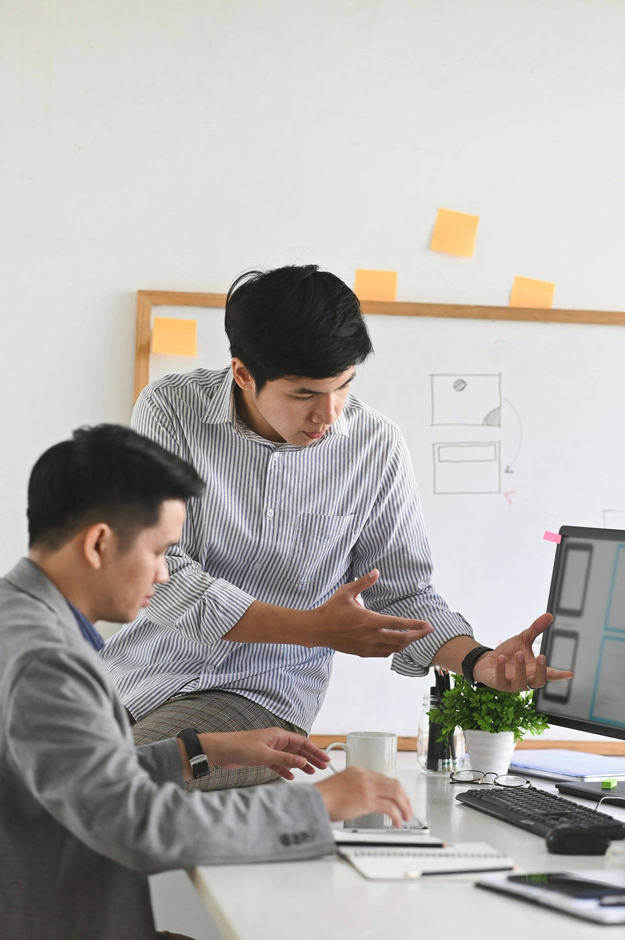 Logistic Solutions Image